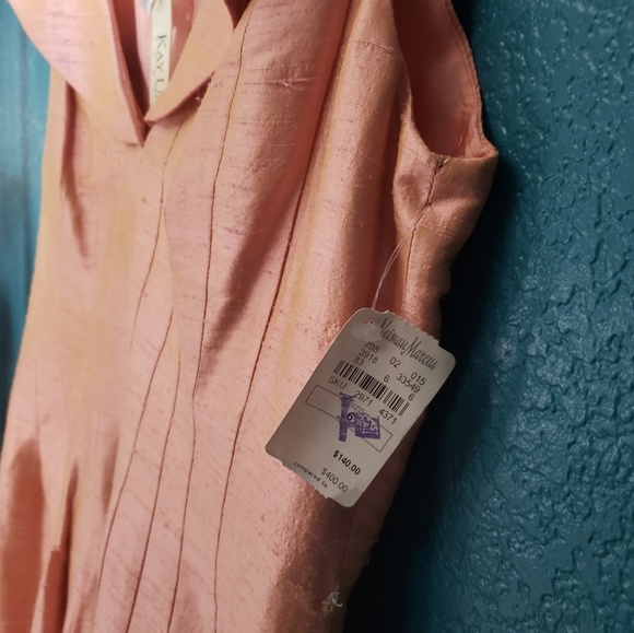 𝗞𝗮𝘆 𝗨𝗻𝗴𝗲𝗿 𝗱𝗿𝗲𝘀𝘀 - Picture 4 of 4